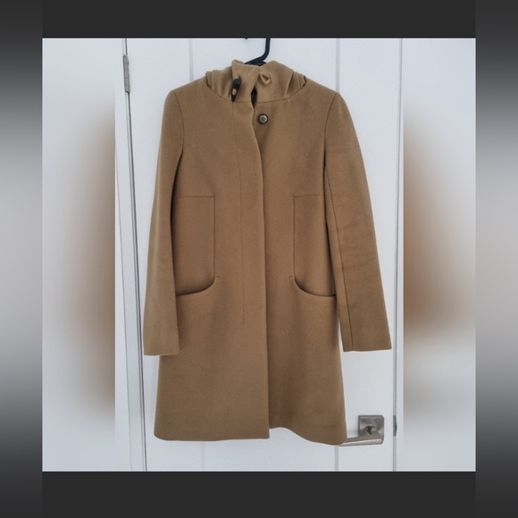 Aritizia Babaton Pearce Wool Coat in Camel - XS - Picture 2 of 7